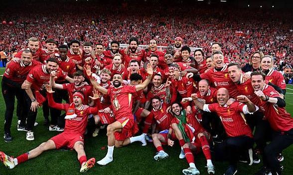 Anfield tổng duyệt đón Cup Vô địch