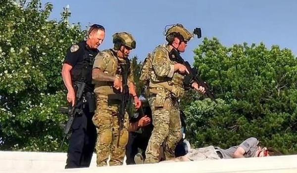 Những câu hỏi đặt ra sau vụ ông Trump bị ám sát hụt