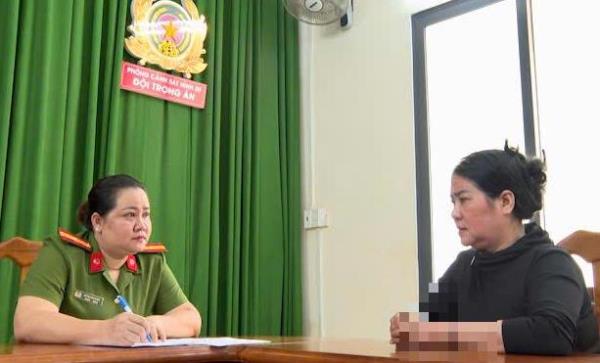 Công an TPHCM triệt phá đường dây cho vay lãi nặng núp bóng quán sinh tố của Má Hạnh