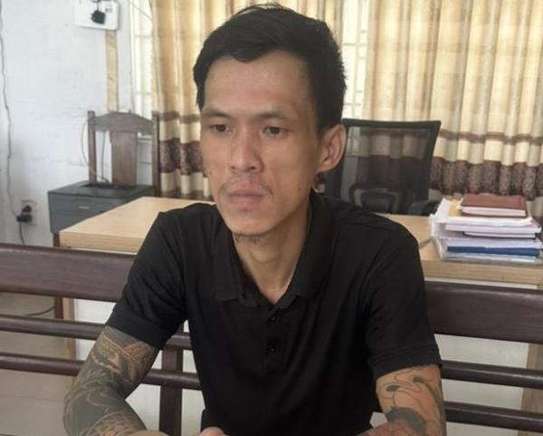 Truy nóng tên cướp ĐTDĐ trên tay trẻ nhỏ