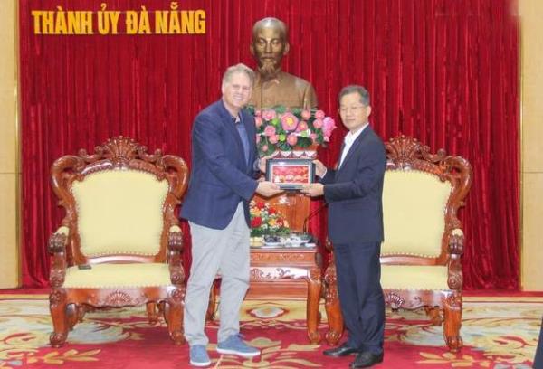 Thúc đẩy hợp tác về trí tuệ nhân tạo giữa Đà Nẵng và Tập đoàn Nvidia