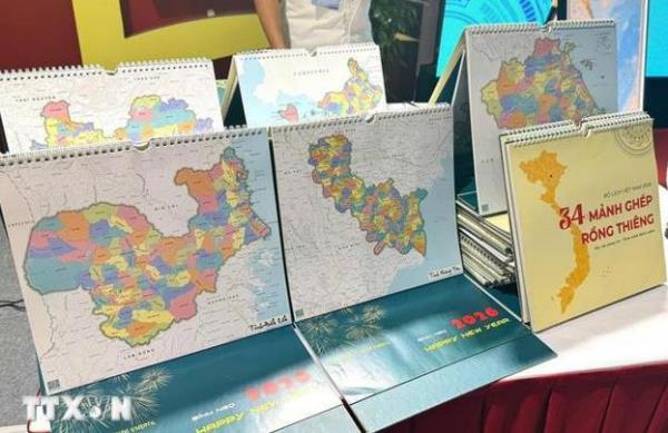Lần đầu ra mắt các ấn phẩm Bản đồ Việt Nam 34 tỉnh, thành