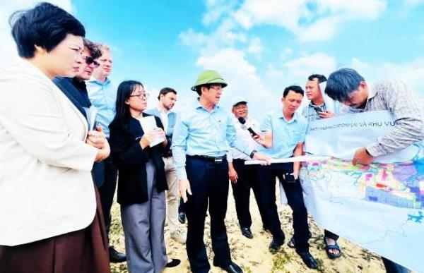 Dòng vốn chiến lược chờ rót vào sân bay Chu Lai