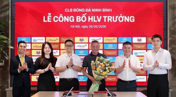 Ninh Bình FC ký hợp đồng 3 năm với HLV Chu Đình Nghiêm