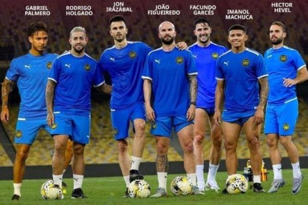 Nghi án vẫn chờ nghị án