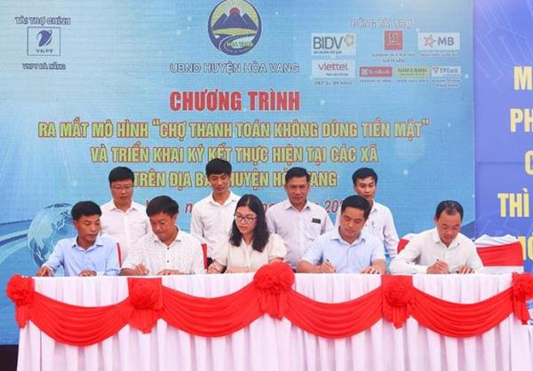 Đẩy mạnh chuyển đổi số trong xây dựng nông thôn mới