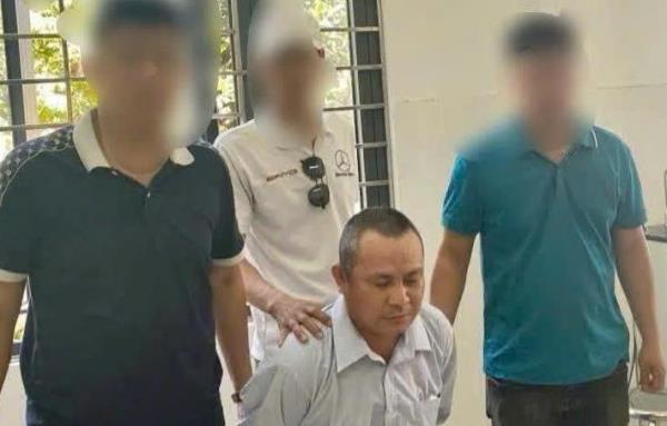 Nghi phạm đâm chết hàng xóm sa lưới sau hơn 200km bỏ trốn