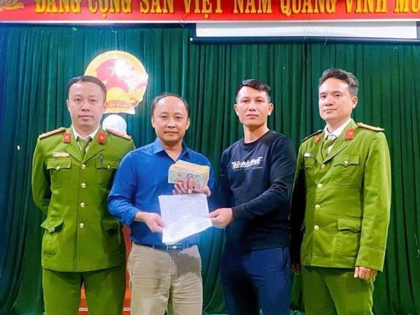 Cẩn thận giao dịch chuyển tiền trực tuyến dịp cận Tết