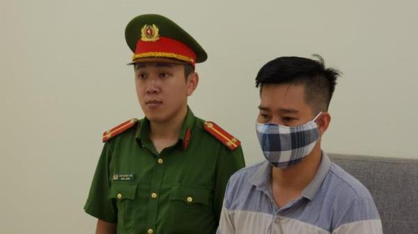 Danh cao mà đức thấp