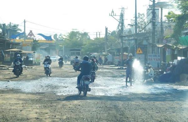 Chậm do trời