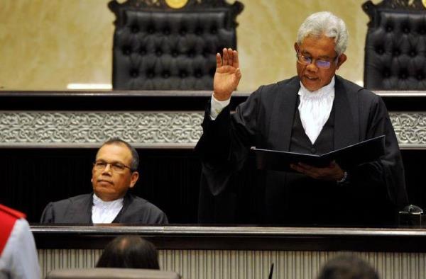 Bóng đá Malaysia nín thở trước giờ G