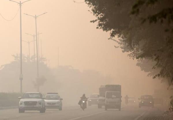 New Delhi mạnh tay chuyển đổi sang xe điện, từng bước loại bỏ phương tiện chạy xăng