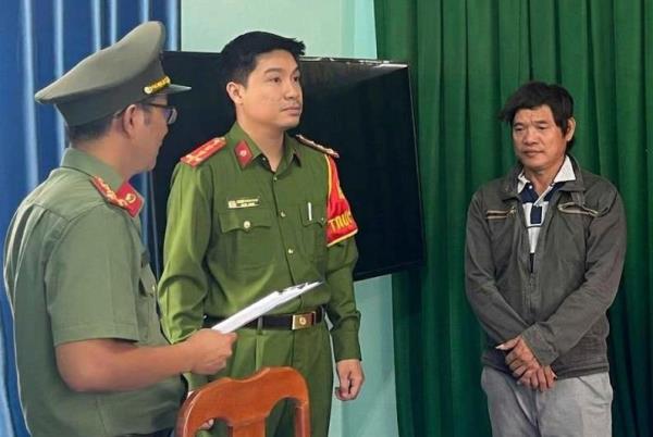 Chơi súng có ngày… xộ khám