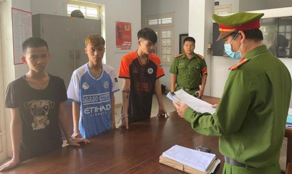 Bắt giam nhóm đối tượng mang dao đi chém người giữa trung tâm Đà Nẵng