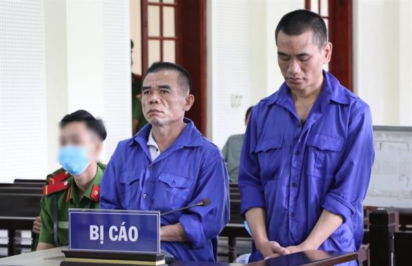 Rủ bạn đi chơi để buôn ma túy