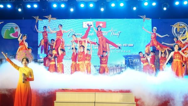 Đặc sắc chương trình nghệ thuật giao lưu hữu nghị giữa quận Hải Châu và TP Uiwang