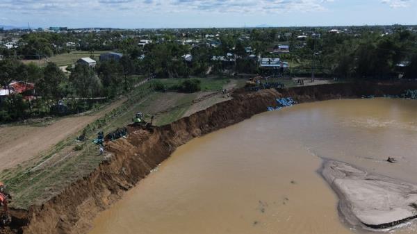 Quảng Nam đề nghị Trung ương hỗ trợ kinh phí 100 tỷ đồng để xây kè trên sông Quảng Huế