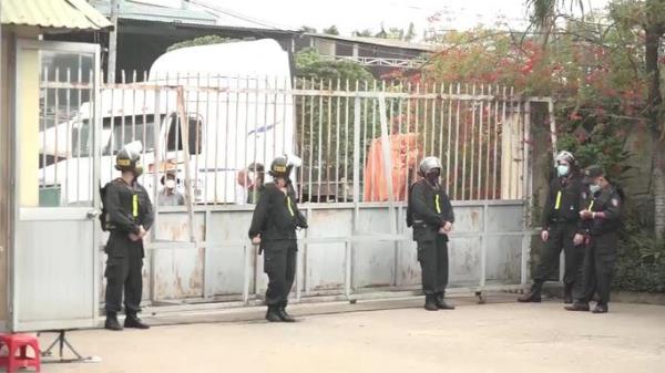 Bóc mẽ đường dây phù phép kiểm định xe