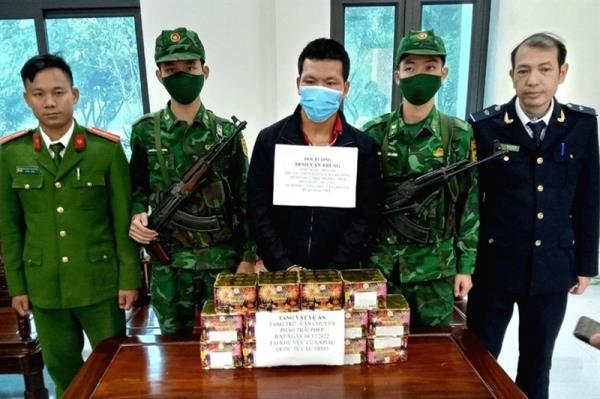 Bác tài tranh thủ làm thêm