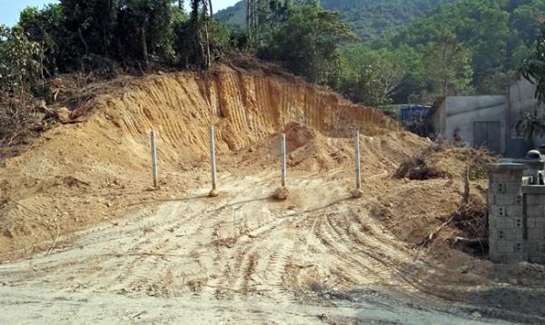 Có hay không việc khai thác đất đồi trái phép ở Hòa Bắc?
