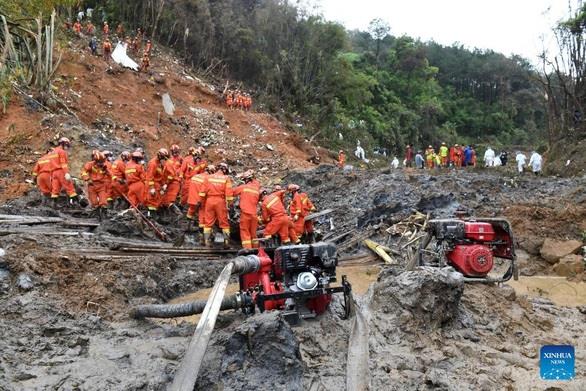 Tìm thấy hộp đen thứ hai trong vụ rơi máy bay ở Trung Quốc
