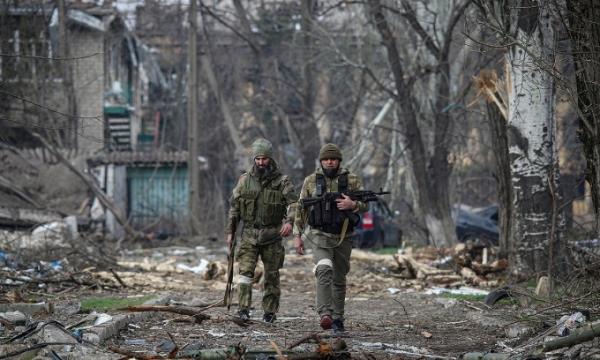 Xung quanh thông tin Nga đóng cửa ra vào điểm nóng Mariupol