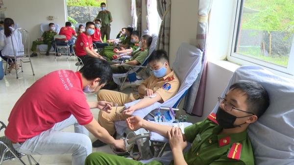 Ngày toàn dân hiến máu tình nguyện 7-4: Hoạt động nhân văn và nhiều lợi ích