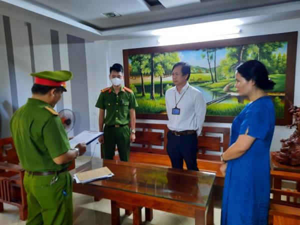 Khởi tố, bắt tạm giam giám đốc CDC Đà Nẵng