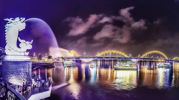 Đà Nẵng một đêm trăng