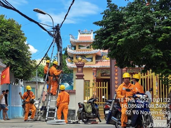 Chỉnh trang hệ thống điện đảm bảo vận hành an toàn, ổn định, mỹ quan đô thị