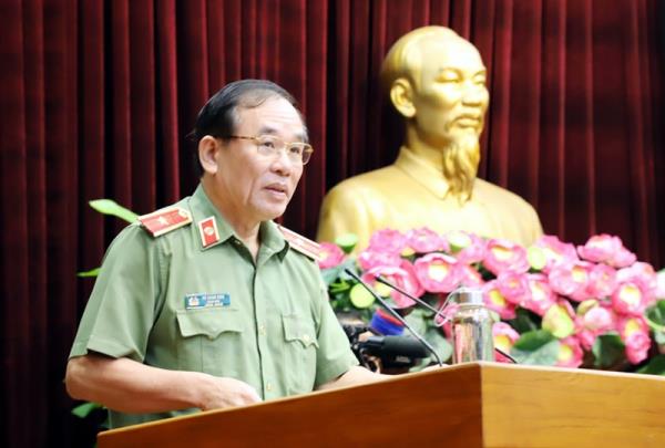 Công an nhân dân là lá chắn và thanh bảo kiếm bảo vệ nhân dân