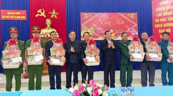 Lãnh đạo tỉnh Quảng Nam thăm, chúc Tết tại các xã biên giới