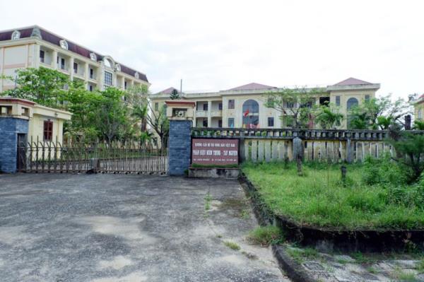 Chờ đến bao giờ?