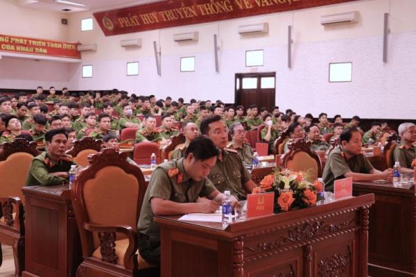 219 hạ sỹ quan, chiến sỹ nghĩa vụ hoàn thành thực hiện nghĩa vụ tham gia Công an nhân dân