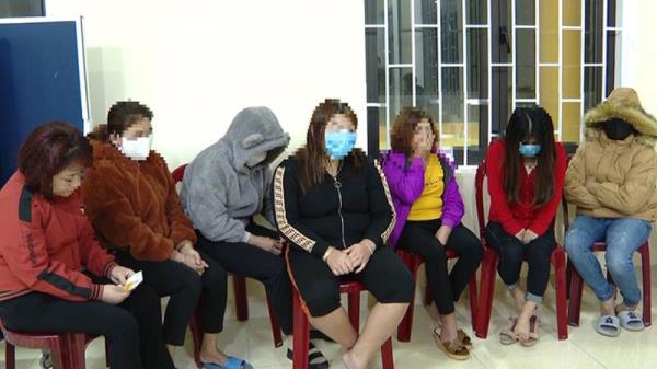 Truy quét nhện ven đường