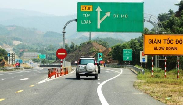 Khẩn trương triển khai các dự án giao thông trọng điểm