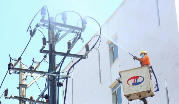 Tổng Công ty Điện lực miền Trung sẵn sàng kịch bản cấp điện mùa khô 2023