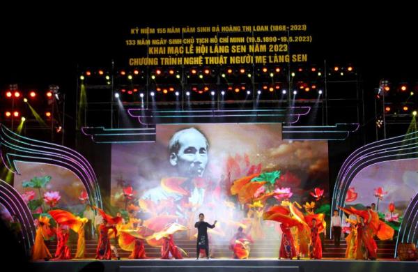 Khai mạc Lễ hội Làng Sen năm 2023 và chương trình Nghệ thuật Người mẹ Làng Sen