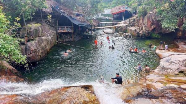 Huyện Phú Lộc cần phát huy tiềm năng phát triển du lịch