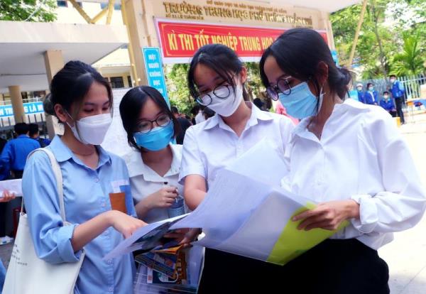 Bộ Giáo dục  đào tạo bổ sung quy định dùng chứng chỉ để miễn thi ngoại ngữ