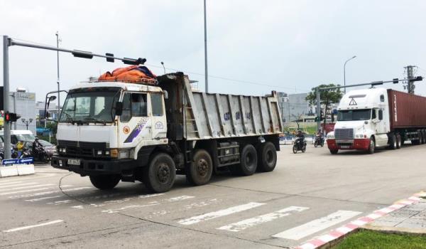 Loại xe ô-tô tải nào tạm ngưng hoạt động trong kỳ thi tốt nghiệp THPT năm 2023 tại TP Đà Nẵng ?
