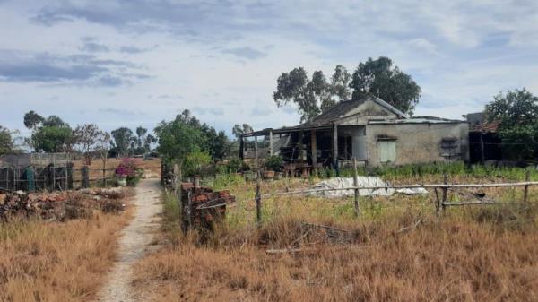 Hàng ngàn hộ dân sống khổ trong 2 dự án triển khai rùa bò