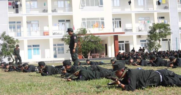 Một ngày với Tiểu đoàn Cảnh sát cơ động dự bị chiến đấu Công an TP Đà Nẵng
