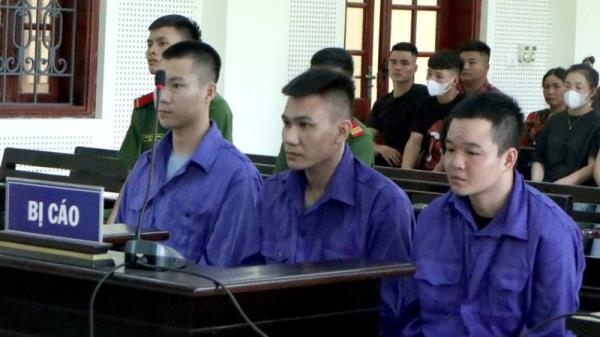 Cùng chơi cùng chịu án