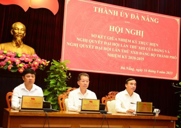 Phấn đấu thực hiện và hoàn thành cao nhất các chỉ tiêu, nhiệm vụ Nghị quyết Đại hội lần thứ XXII Đảng bộ thành phố đã đề ra