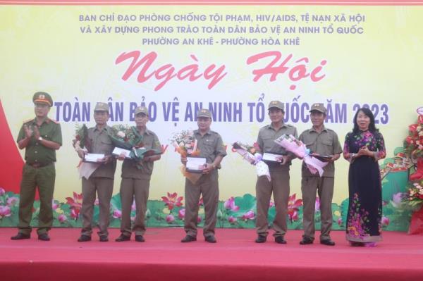 Hợp tác xây dựng phong trào toàn dân BVANTQ tuyến liên phường