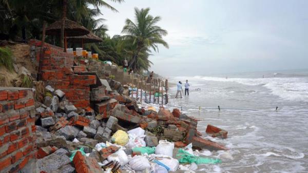 Thiếu thì kêu, có lại… cù cưa