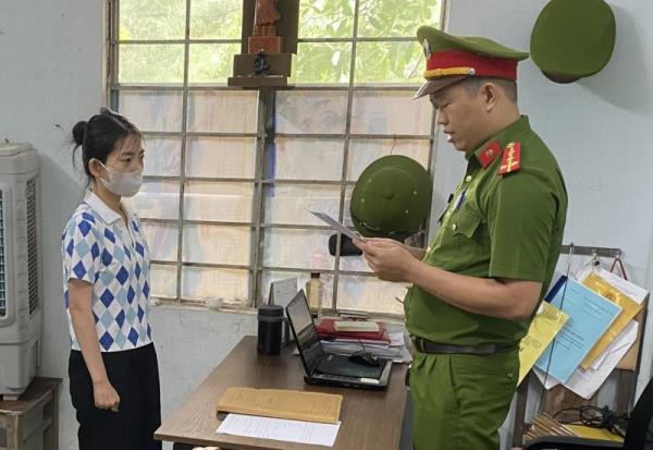 Dùng sổ đỏ giả để mượn tiền, thế chấp nợ