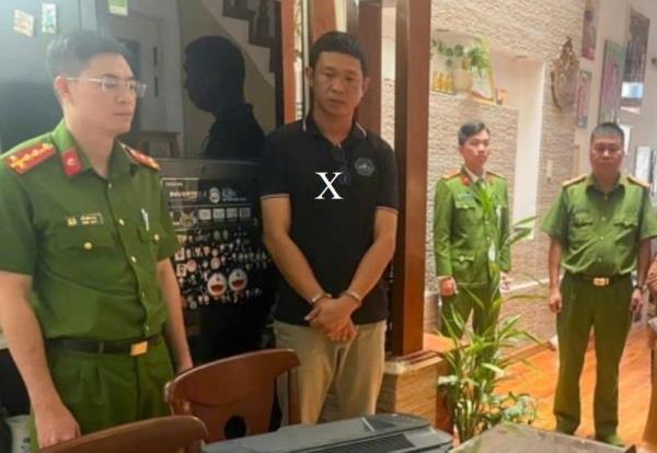 Bắt Giám đốc và Phó Giám đốc công ty tơ tằm lừa đảo nhiều đối tác nước ngoài