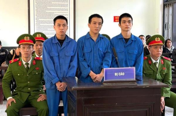 Tuyên án chung thân đối tượng cầm đầu đường dây mua bán hơn 2,5kg ma túy